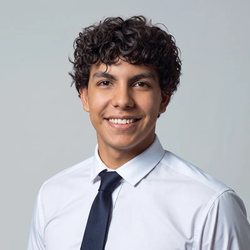 Erick Salvador Saballos Perez